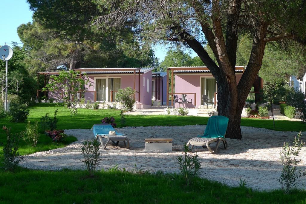Apartments Erica Lux Novigrad Istria Habitación foto